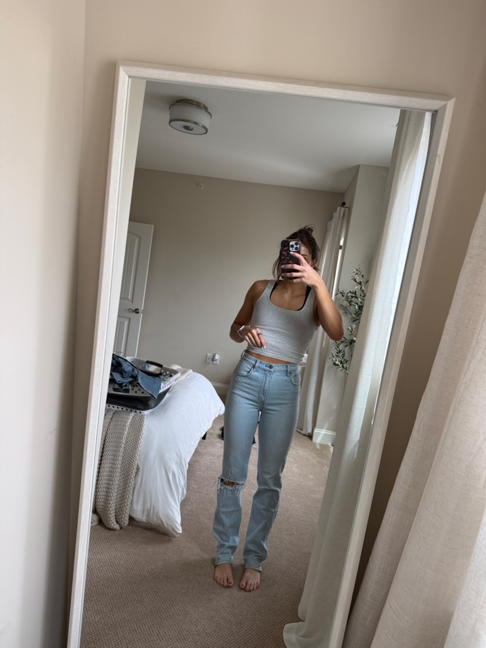 Abercrombie 90s Straight Ultra High Rise Jeans